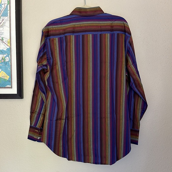 Robert Graham Knowledge Wisdom Truth Button Down with Embroidery - Picture 3 of 7